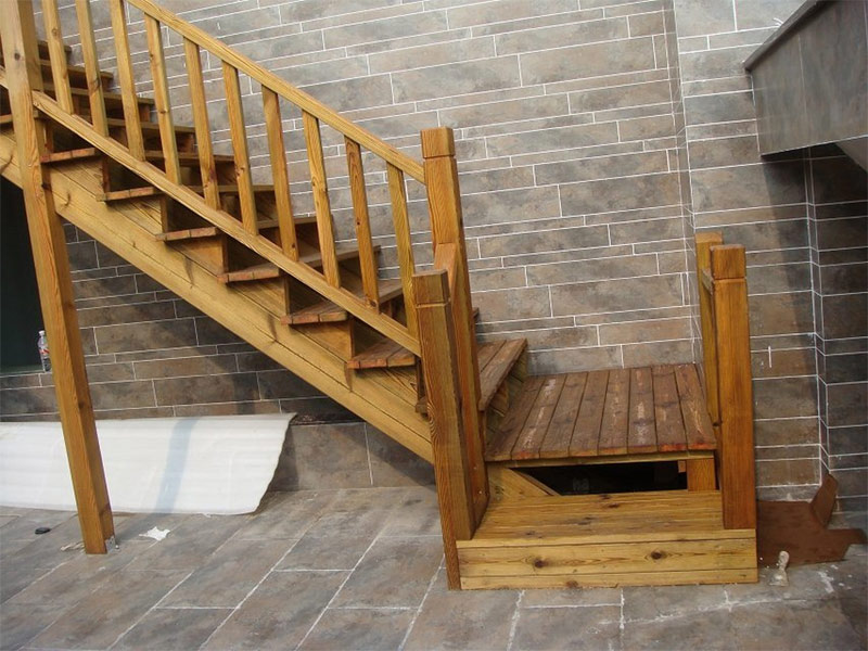 防腐木樓梯